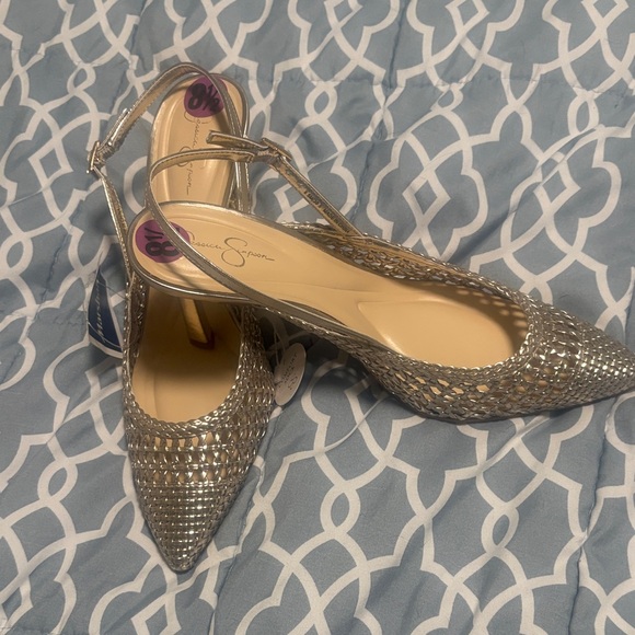 Jessica Simpson Shimmering Gold Heels - Picture 1 of 7